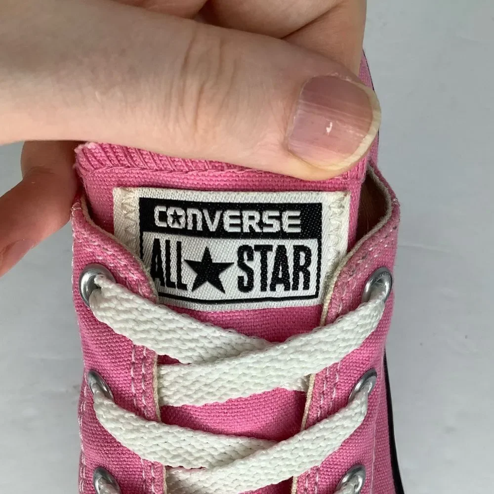 Converse Chuck Taylor All Star Low Top Lace Tie Big Girls Pink Sneakers Sz 3